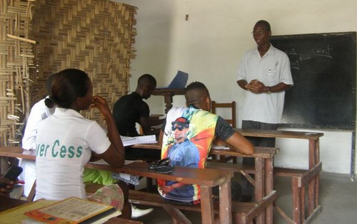 Mr. Diggs lecturing on Teaching Methodologies