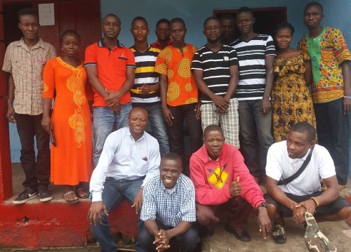 Teachers and lecturers posing after the workshop